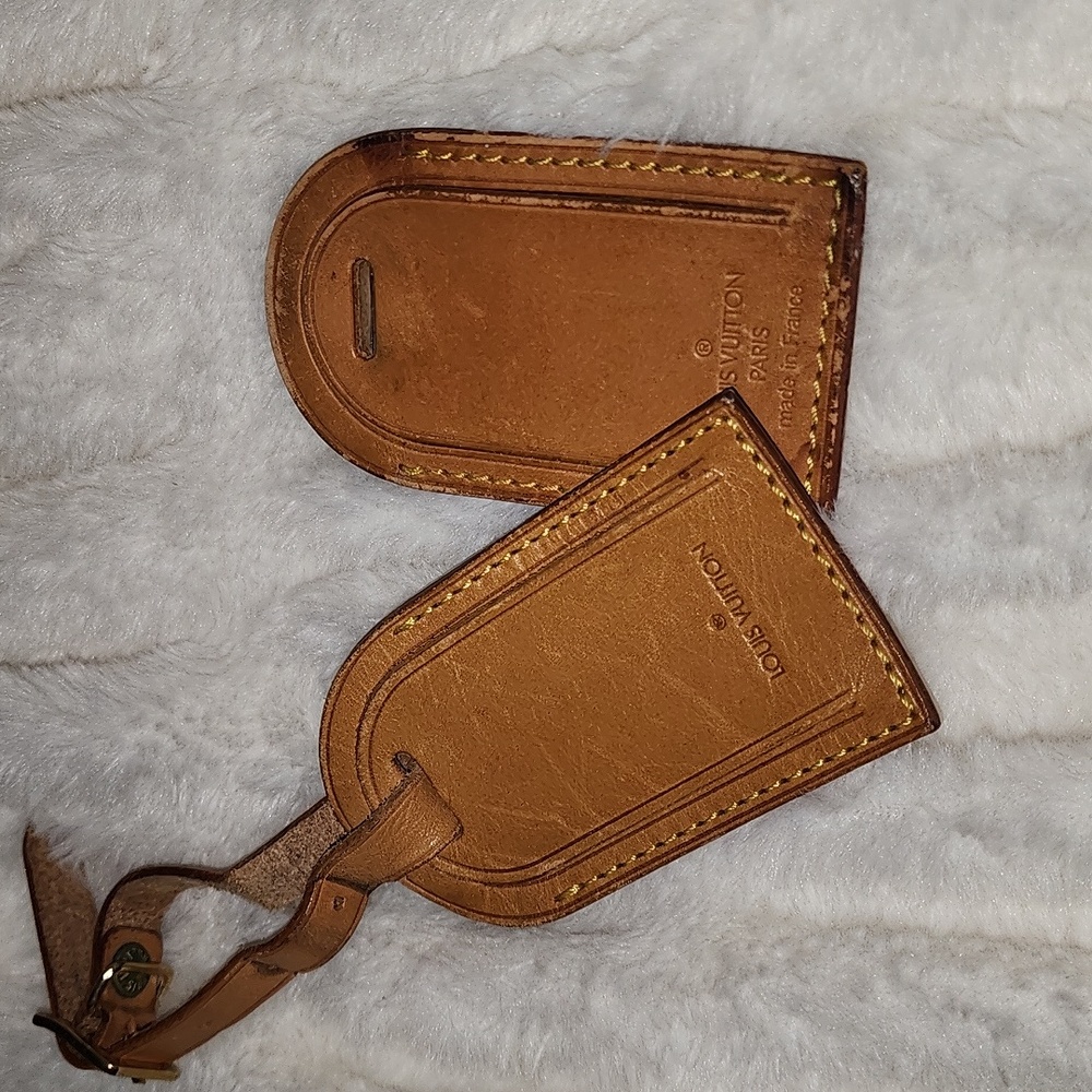 100% AUTHENTIC louis vuitton luggage tags